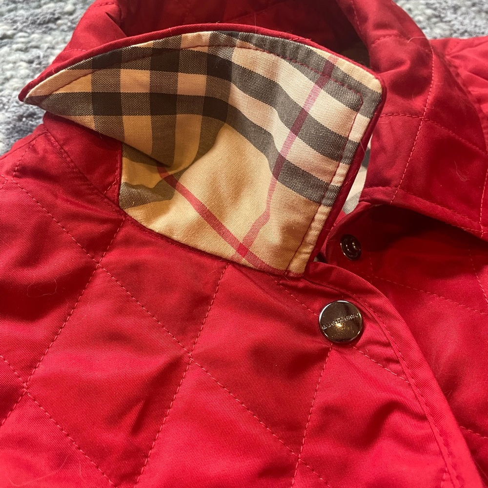 Size XS Burberry Quilted Jacket - Picture 6 of 8